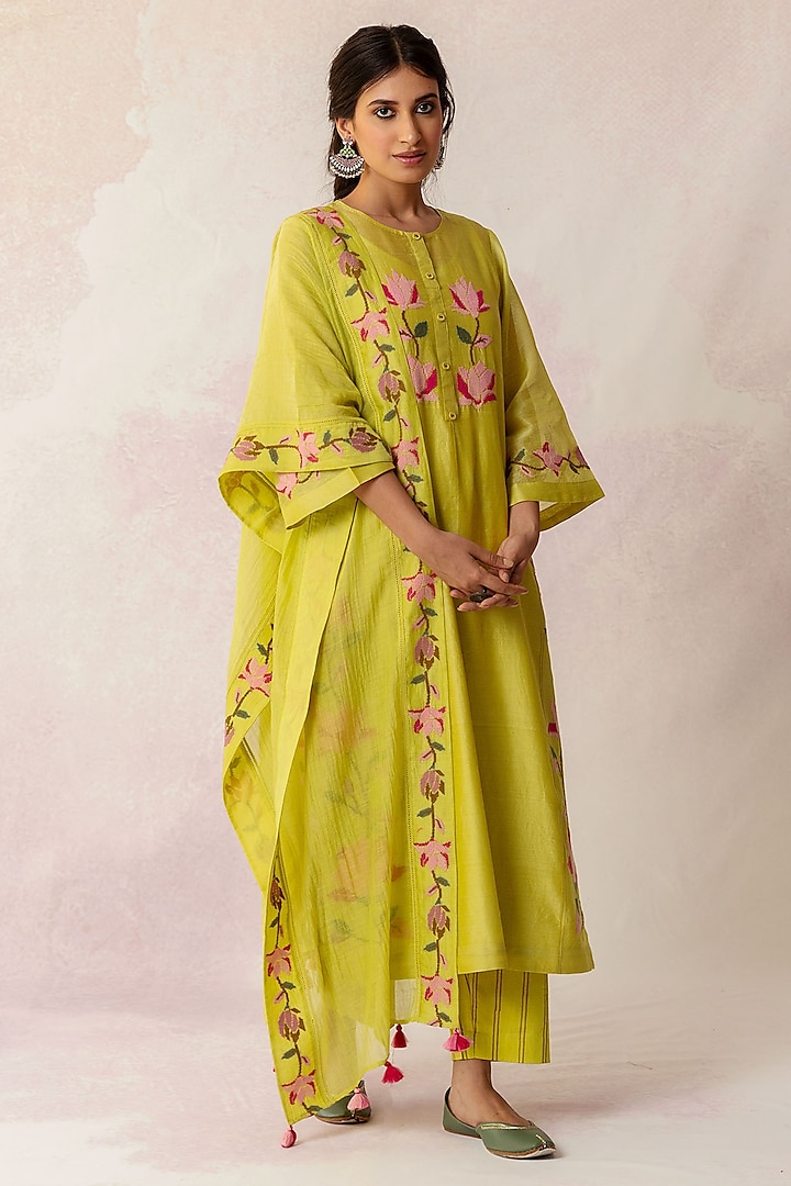 Olive Green Embroidered Dupatta Design by Shivani Bhargava at Pernia's