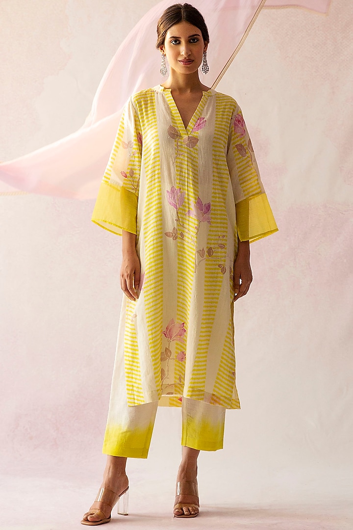 Yellow Linen Cotton Kurta Set by Shivani Bhargava