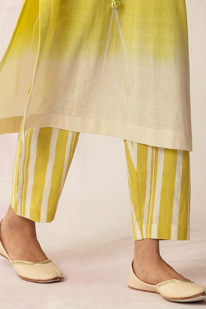 Ombre Olive Green Printed Kurta Set by Shivani Bhargava at Pernia's Pop Up Shop