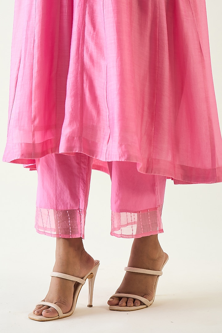 Candy Pink Cotton Silk Hand Embroidered Kurta Set by Shivani Bhargava at Pernia's Pop Up Shop