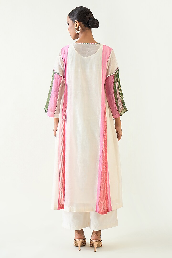 Ivory & Pink Cotton Silk Hand Embroidered Kurta Set by Shivani Bhargava at Pernia's Pop Up Shop