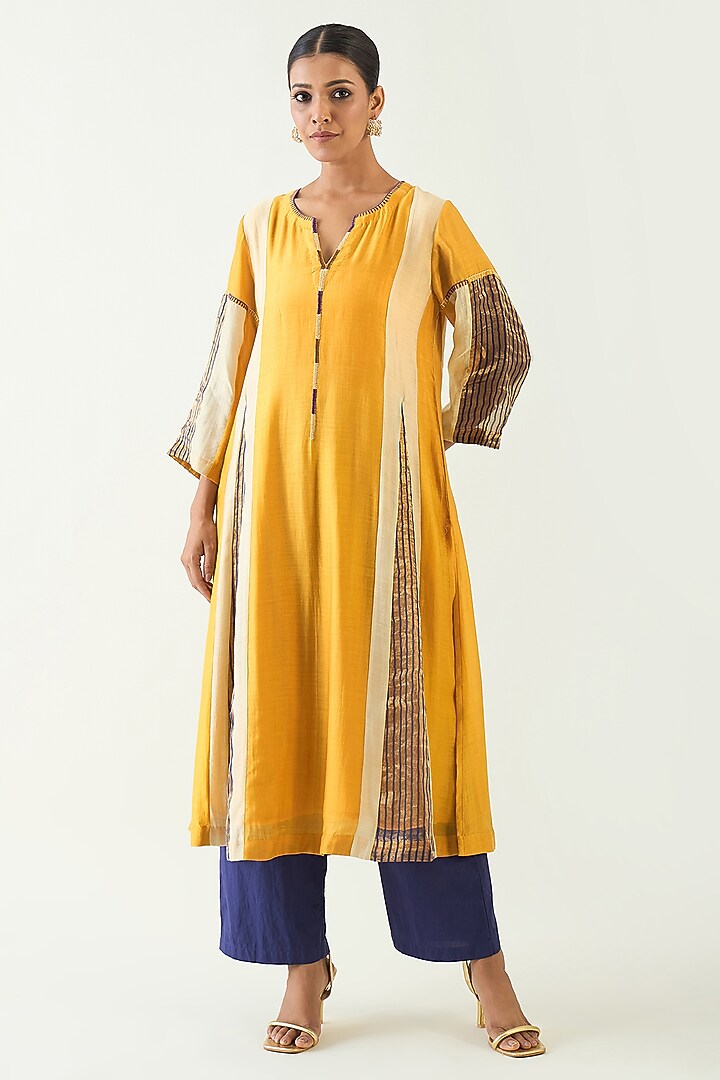Mustard & Purple Cotton Silk Zari Hand Embroidered Kurta Set by Shivani Bhargava at Pernia's Pop Up Shop