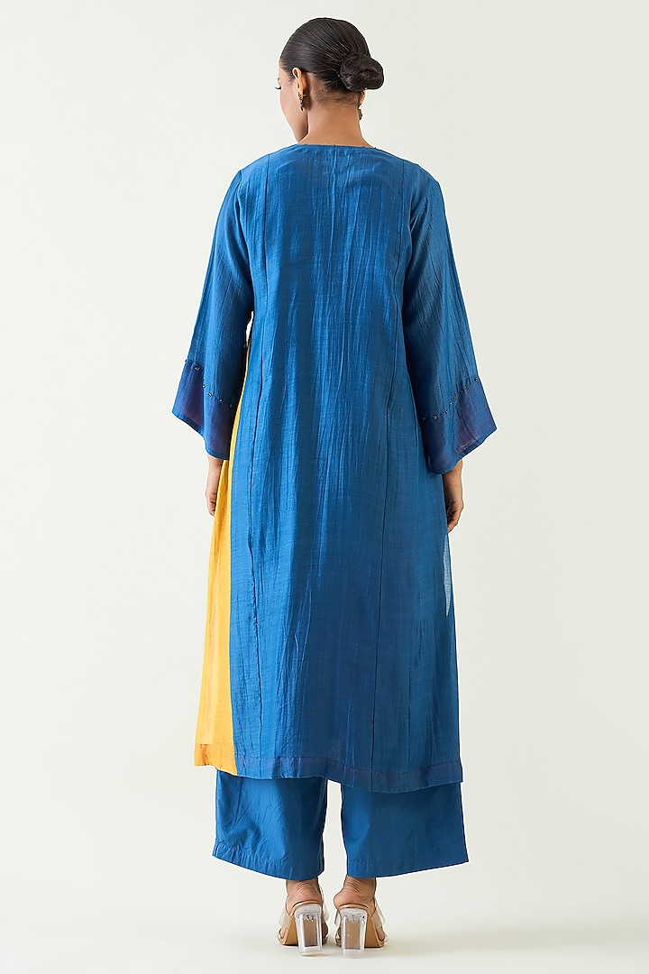 Blue Cotton Silk Color Blocked Kurta Set by Shivani Bhargava at Pernia's Pop Up Shop
