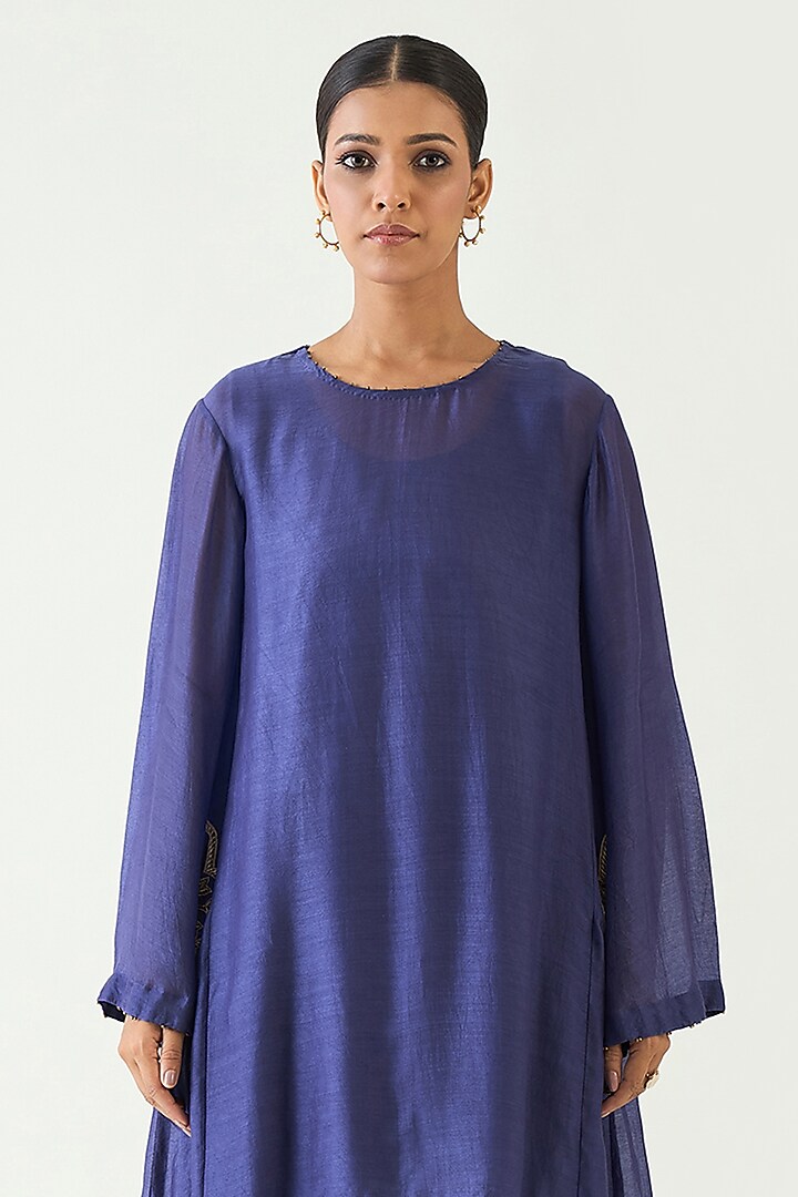 Purple Pure Cotton Silk Hand Embroidered Tunic Set by Shivani Bhargava at Pernia's Pop Up Shop