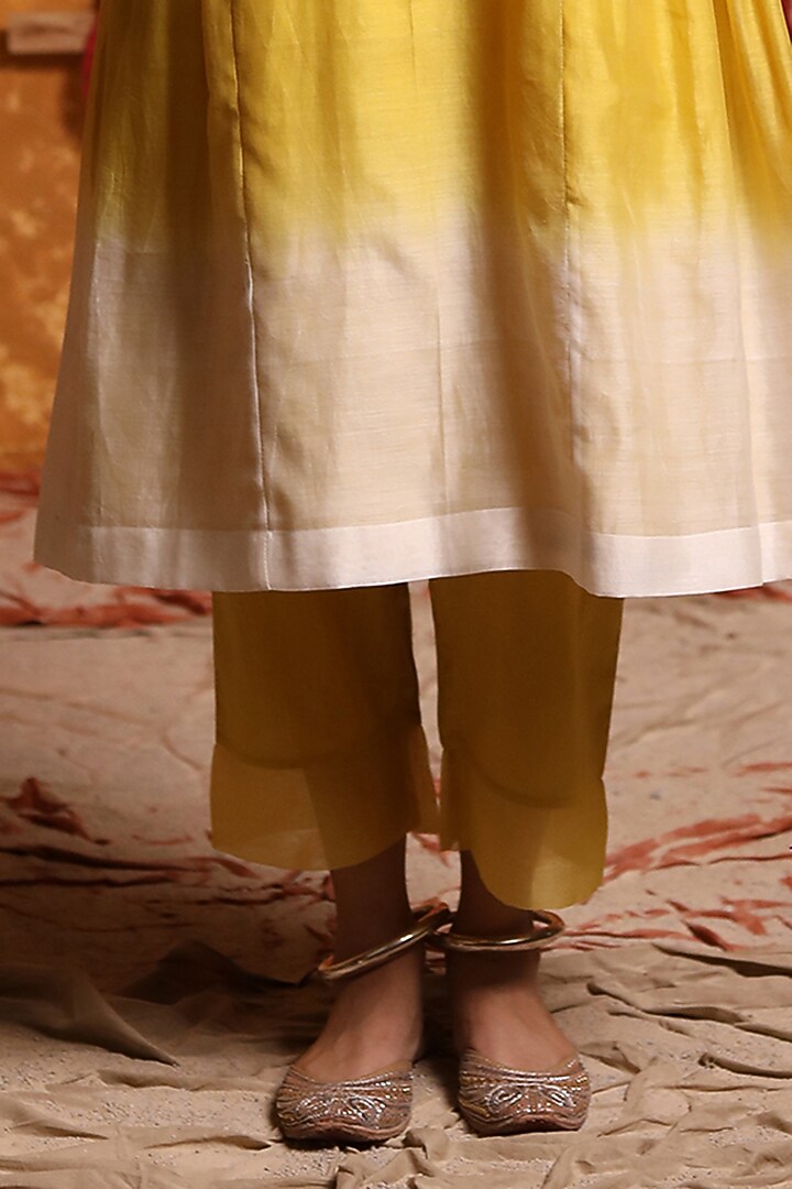 Mustard Handloom Organza Button Embroidered Ombre Kurta Set by Shivani Bhargava at Pernia's Pop Up Shop
