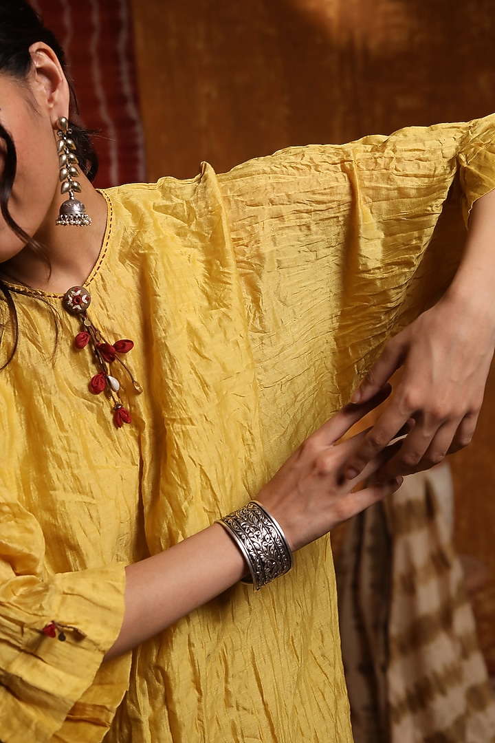 Mustard Crinkle Chanderi Silk Co-Ord Set by Shivani Bhargava at Pernia's Pop Up Shop
