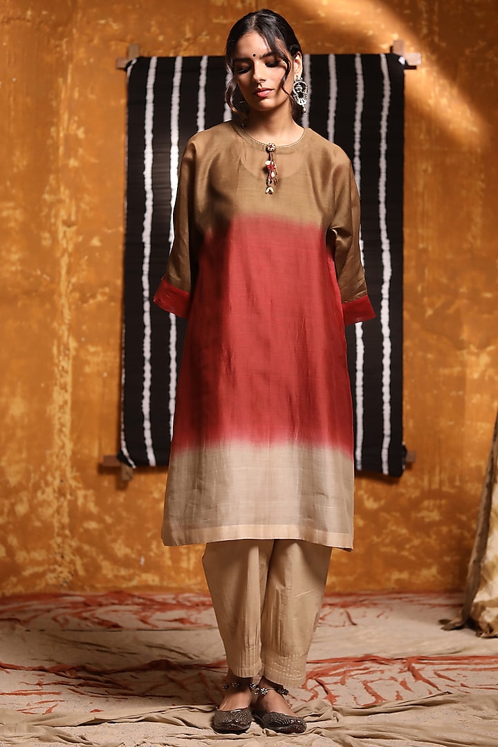 Multi-Colored Crinkle Chanderi Silk Ombre-Dyed Co-Ord Set by Shivani Bhargava at Pernia's Pop Up Shop