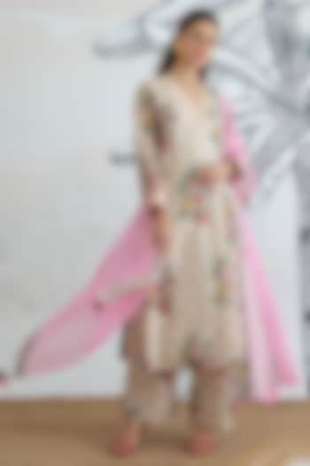 Beige & Pink Chanderi Floral Digital Printed Kurta Set by shivani bhargava at Pernia's Pop Up Shop