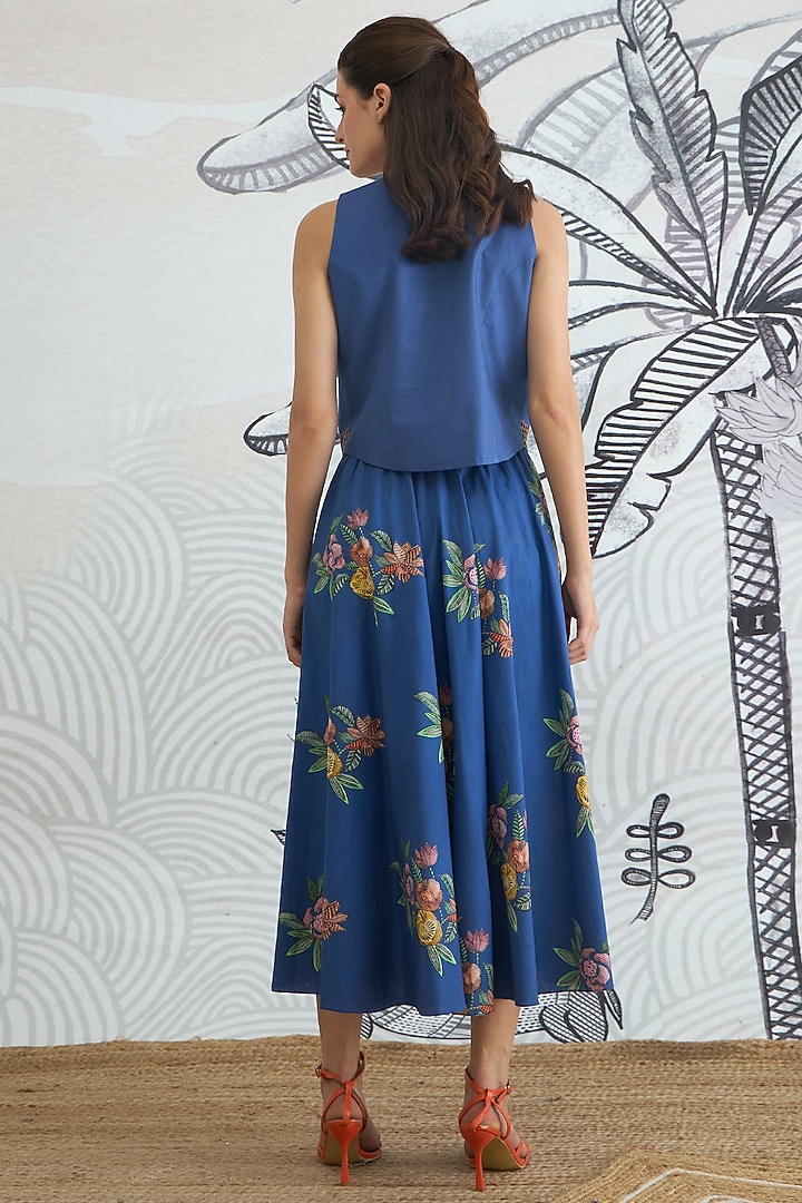 Blue Cotton Floral Digital Printed Co-Ord Set by shivani bhargava at Pernia's Pop Up Shop