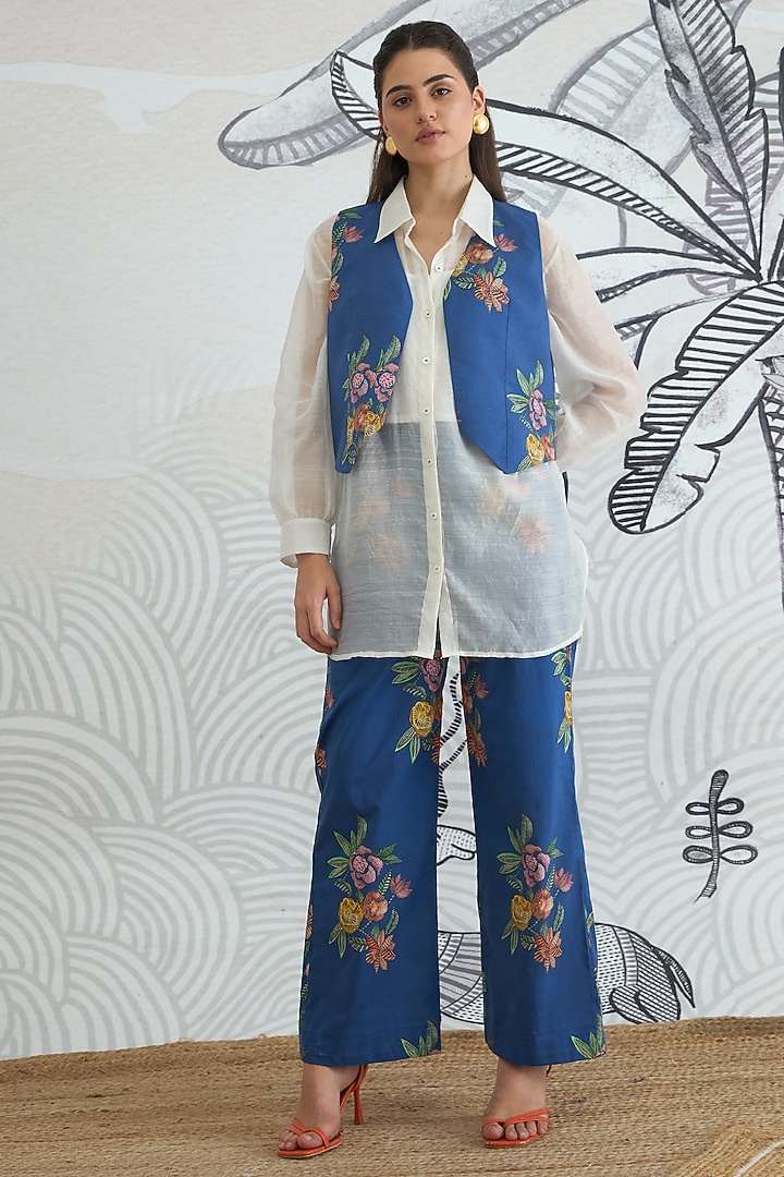 Blue & White Cotton Floral Digital Printed Co-Ord Set by shivani bhargava at Pernia's Pop Up Shop