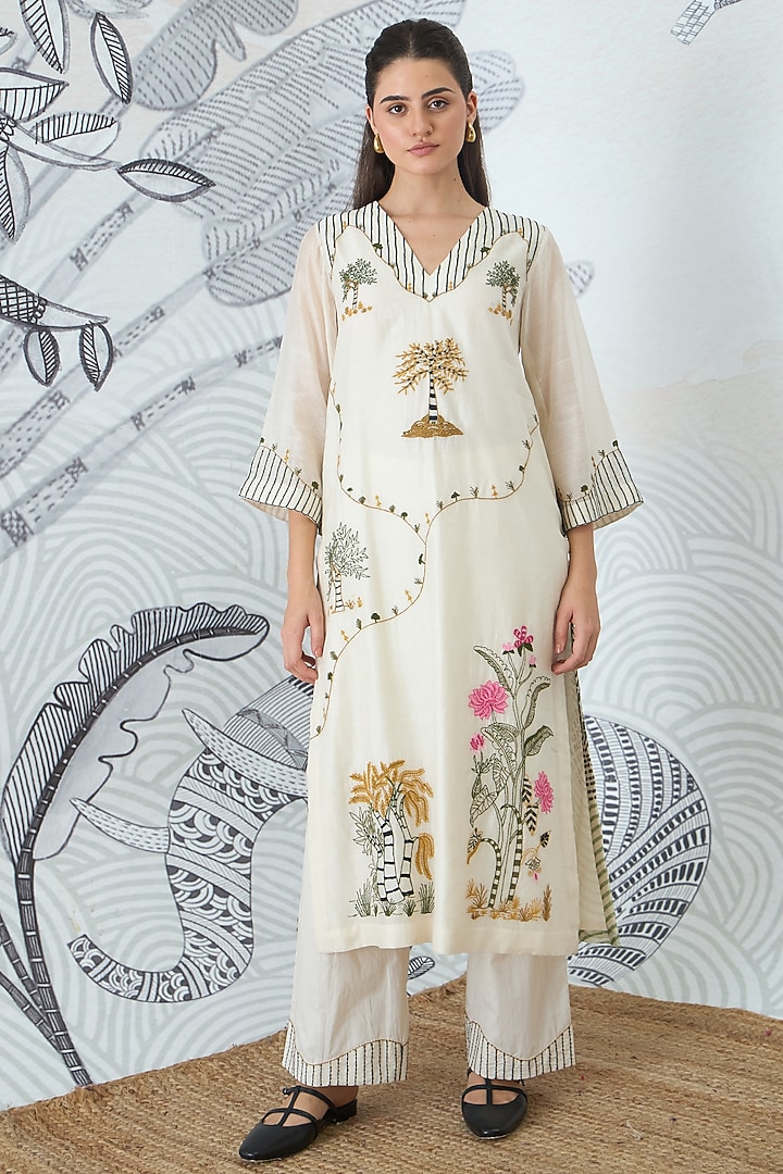 Ivory & Green Chanderi Embroidered Kurta Set by shivani bhargava at Pernia's Pop Up Shop