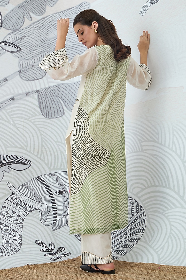 Ivory & Green Chanderi Embroidered Kurta Set by shivani bhargava at Pernia's Pop Up Shop
