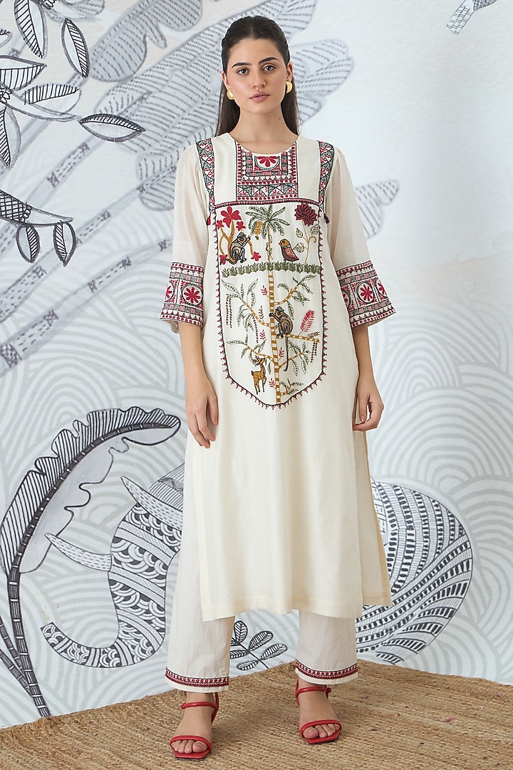 Ivory Chanderi Embroidered Kurta Set by shivani bhargava at Pernia's Pop Up Shop
