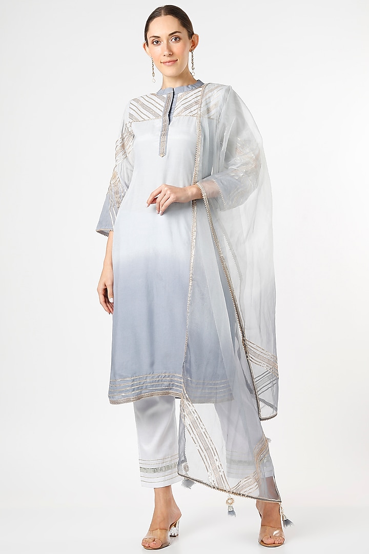 Silver Embroidered Shaded Kurta Set by Aarnya by Richa