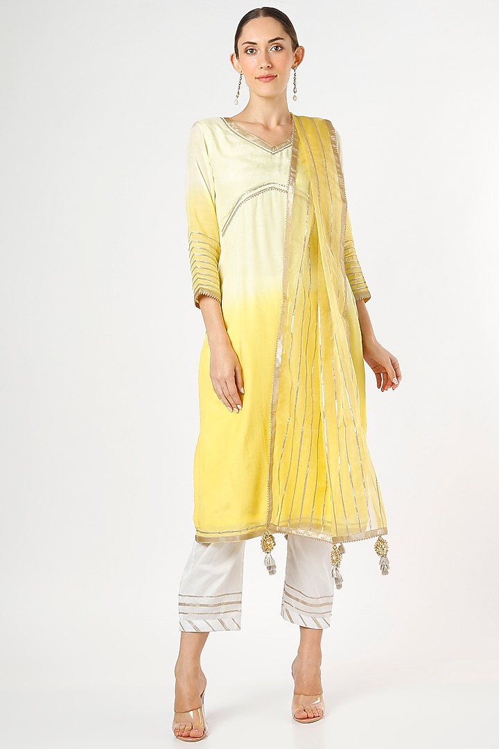 Yellow Embroidered Shaded Kurta Set by Aarnya by Richa at Pernia's Pop Up Shop