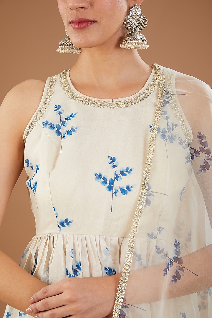 Off-White Chanderi Printed & Embroidered Anarkali Set by Aarnya by Richa at Pernia's Pop Up Shop