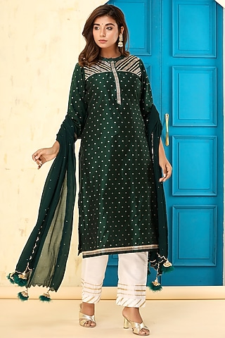 Green Chanderi Gota Kurta Set by Aarnya by Richa