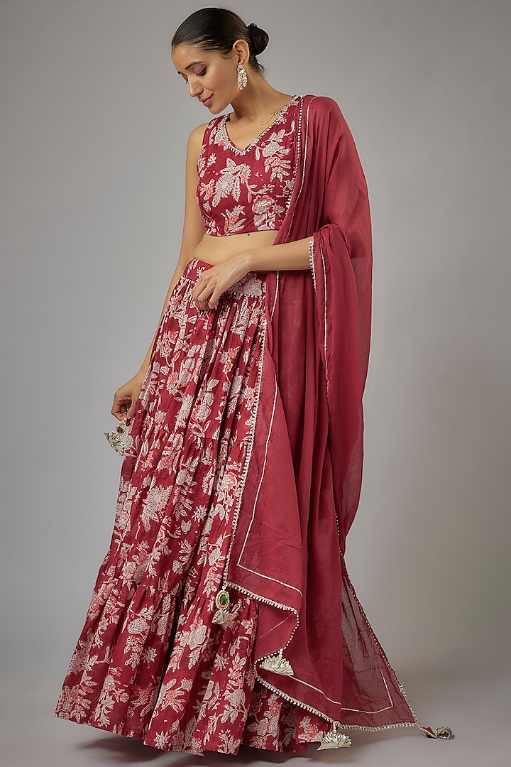 Red Cotton Mulmul Hand Block Printed Lehenga Set by Aarnya by Richa at Pernia's Pop Up Shop