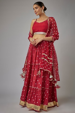 Maroon Muslin Hand-Tied Bandhej Printed Lehenga Set by Aarnya by Richa