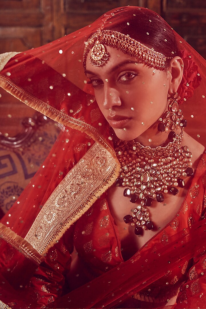 Red Handcrafted Wedding Lehenga Set by Aakansha Singhal at Pernia's Pop Up Shop