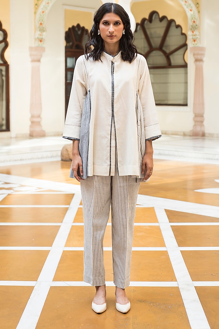 Off White & Indigo Top With Checks by Aavidi at Pernia's Pop Up Shop
