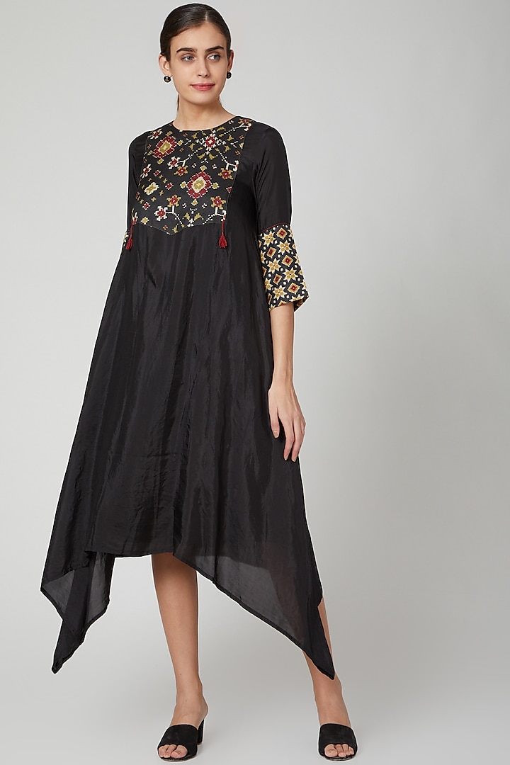 Black Printed Asymmetrical Dress by Aavidi