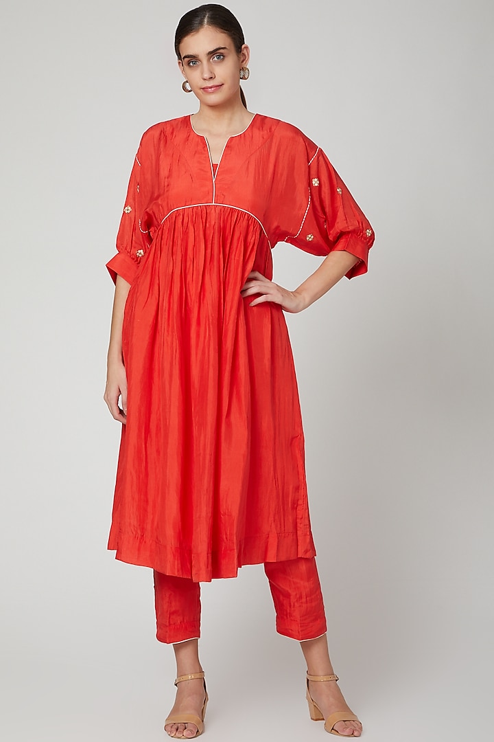 Red Embroidered Kurta With Lining & Pants by Aavidi