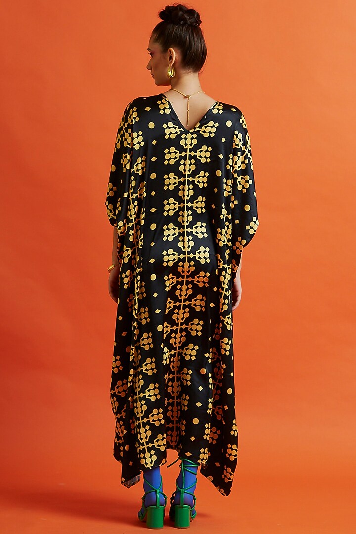 Black & Gold Printed Kaftan by Aavidi at Pernia's Pop Up Shop