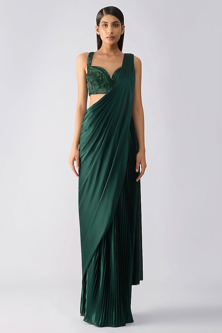 Emerald Mineral Jersey & Chiffon Draped Reception Saree Set by Amit Aggarwal at Pernia's Pop Up Shop