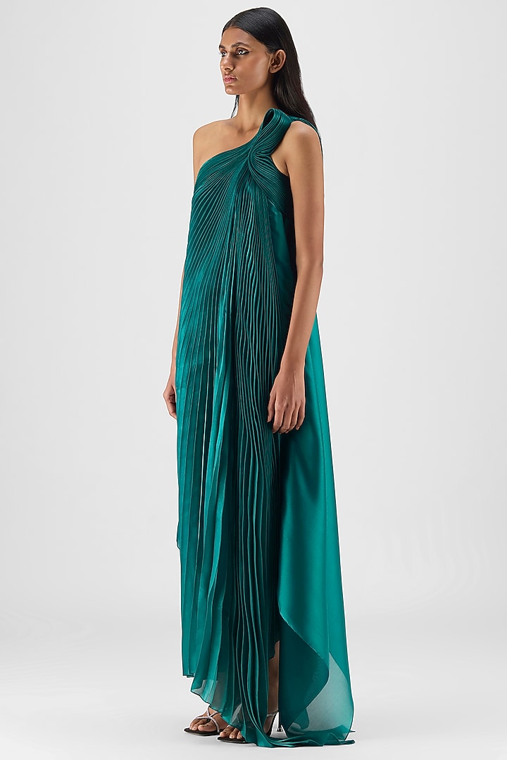 Emerald Green Crepe Chiffon Maxi Cocktail Dress by Amit Aggarwal at Pernia's Pop Up Shop