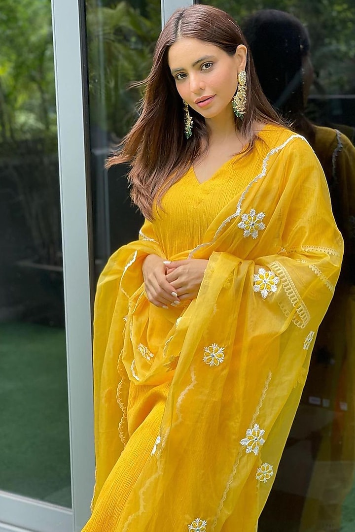 Sunshine Yellow Gauze Cotton Kurta Set by Sureena Chowdhri