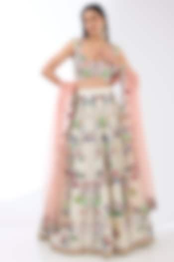 Ivory Raw Silk Applique Embellished Bridal Lehenga Set by Aisha Rao at Pernia's Pop Up Shop
