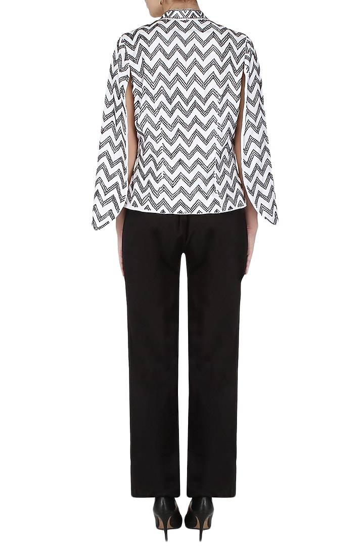 Aawa by Aastha Wadhwa presents White handcrafted chevron pattern cape jacket available only at Pernia's Pop Up Shop