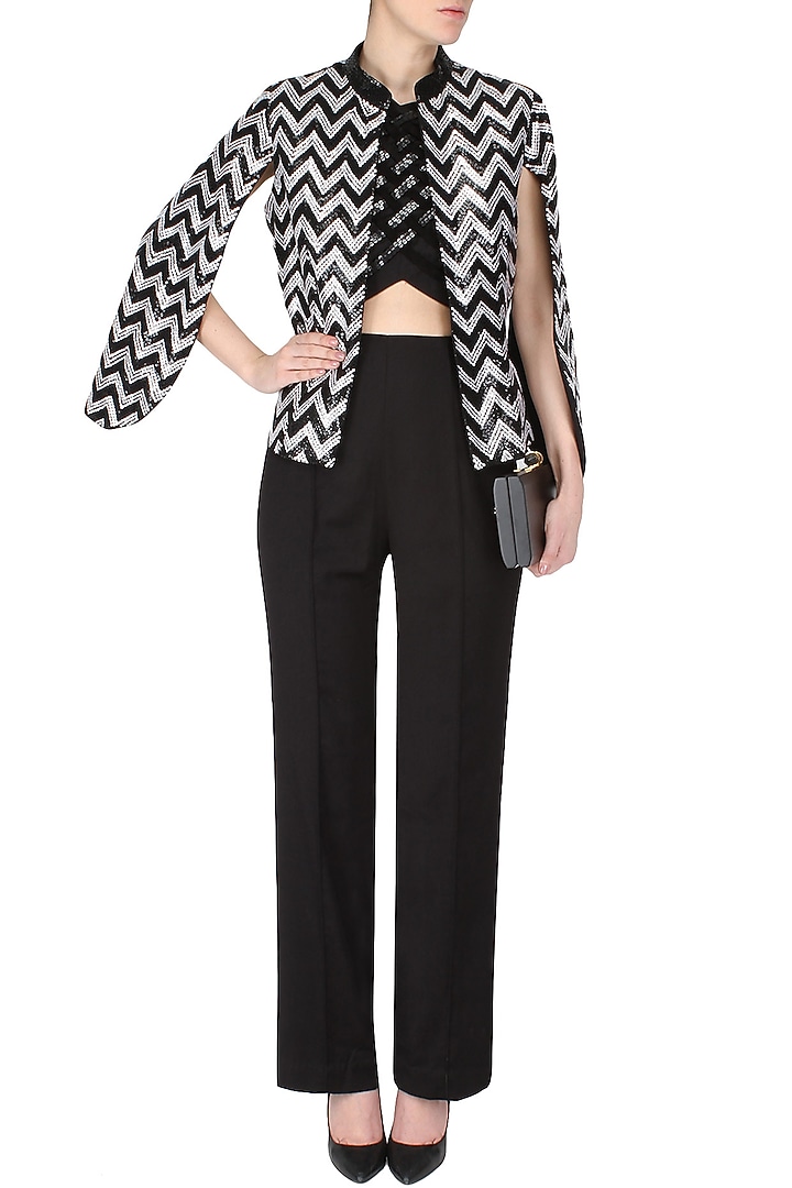 Aawa by Aastha Wadhwa presents Black handcrafted chevron pattern cape jacket available only at Pernia's Pop Up Shop