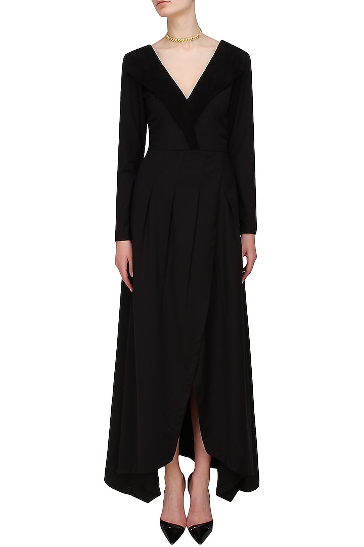Black v neck goat suede and sequins gown available only at Pernia's Pop Up Shop