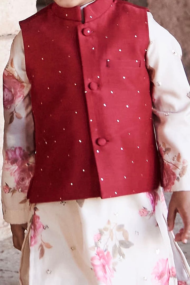 Burgundy Chanderi Bundi Jacket With Kurta Set For Boys by All Boy Couture at Pernia's Pop Up Shop