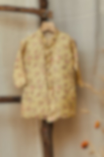 Lemon Yellow Cotton Silk Printed Jacket With Kurta Set For Boys by All Boy Couture
