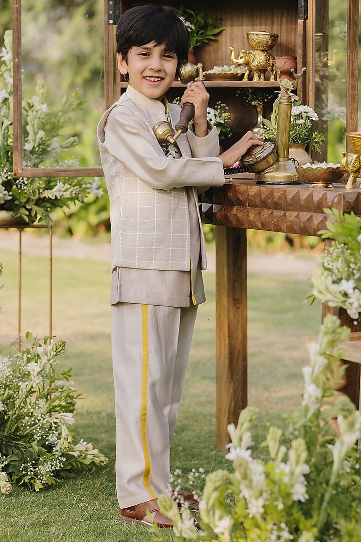 Grey Linen Checkered Embroidered Nehru Jacket Set For Boys by All Boy Couture at Pernia's Pop Up Shop