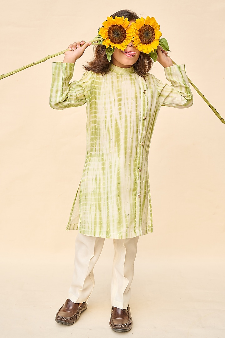 Leafy Green Handloom Chanderi Embroidered Tie-Dyed Kurta Set For Boys by All Boy Couture at Pernia's Pop Up Shop