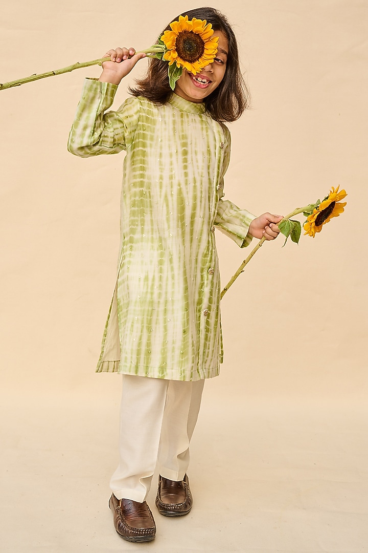 Leafy Green Handloom Chanderi Embroidered Tie-Dyed Kurta Set For Boys by All Boy Couture at Pernia's Pop Up Shop