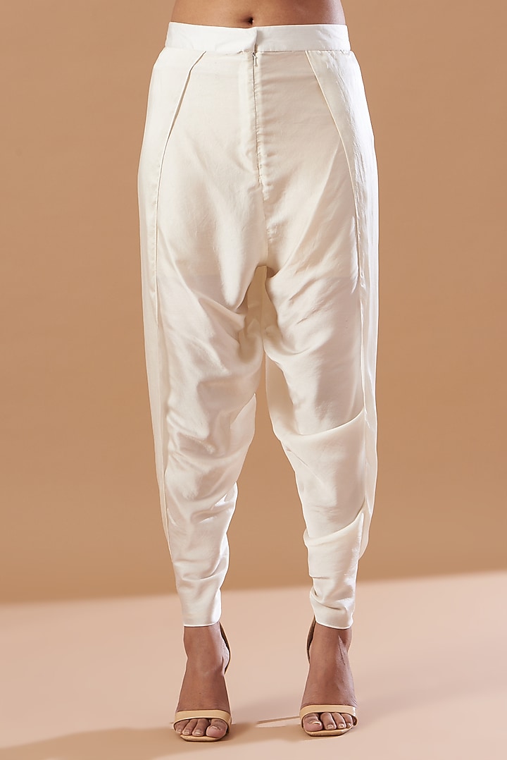 Pearl White Embroidered Cape Set by Aashima Behl at Pernia's Pop Up Shop