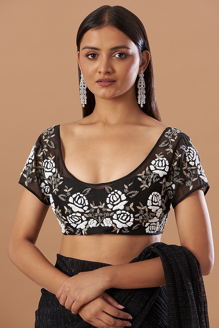 Jet Black Pleated & Draped Wedding Saree Set by Aashima Behl at Pernia's Pop Up Shop