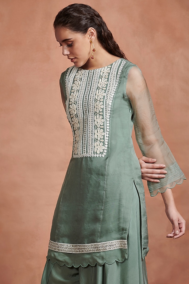 Olive Green Embroidered Kurta With Pants by Aashima Behl at Pernia's Pop Up Shop