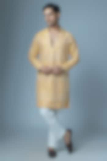 Mustard Cotton Silk Thread Embroidered Kurta Set by Abees at Pernia's Pop Up Shop