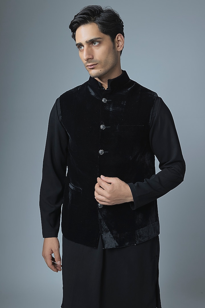 Black Cotton Velvet Bundi Jacket Set by Abees at Pernia's Pop Up Shop