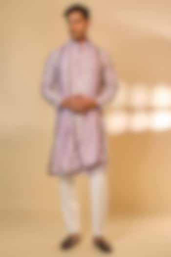 Lavender Malai Silk Machine Embroidered Kurta Set by Abees at Pernia's Pop Up Shop
