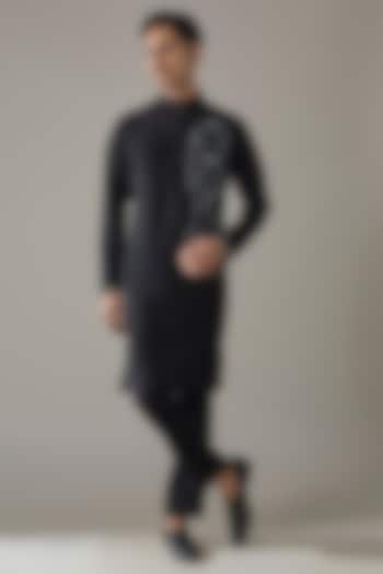 Black Japanese Rayon Hand Embroidered Kurta Set by Abees at Pernia's Pop Up Shop