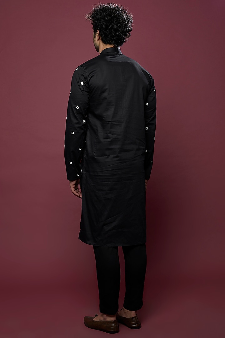 Black Pure Cotton Mirror Embroidered Kurta Set by Abees at Pernia's Pop Up Shop