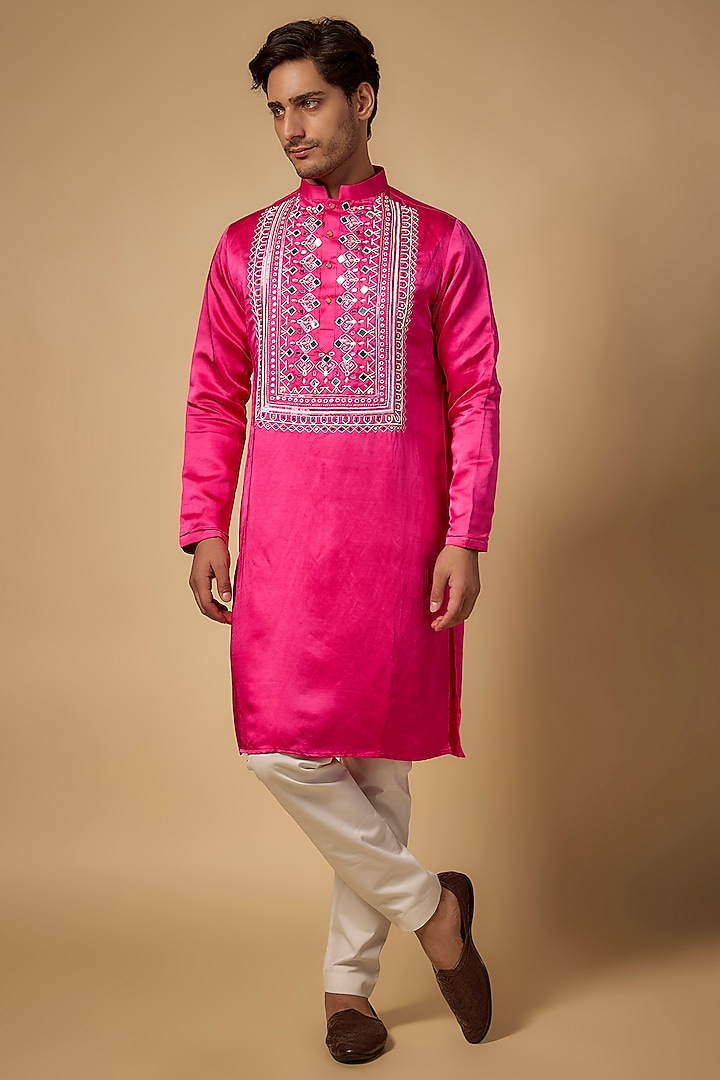Magenta Linen Silk Hand Embroidered Kurta Set by Abees  at Pernia's Pop Up Shop