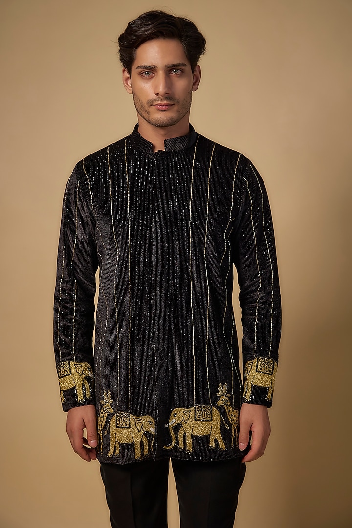 Black Velvet Zari Embroidered Kurta Set by Abees at Pernia's Pop Up Shop